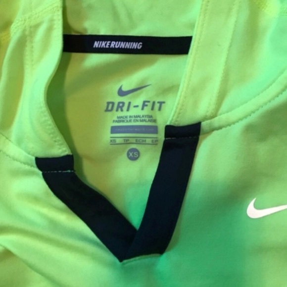 Nike DRI-FIT hoodie - Picture 2 of 4